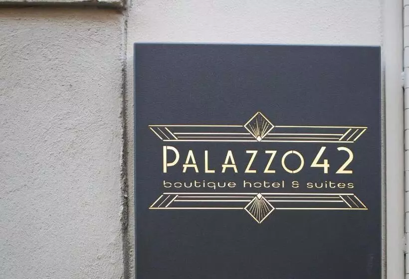 مسافرخانه Palazzo 42   Boutique Hotel & Suites