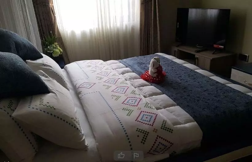 هتل Cactus Hill Side