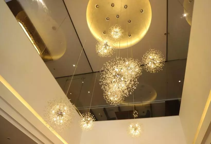 ホテル Geeta Sarovar Portico Panipat