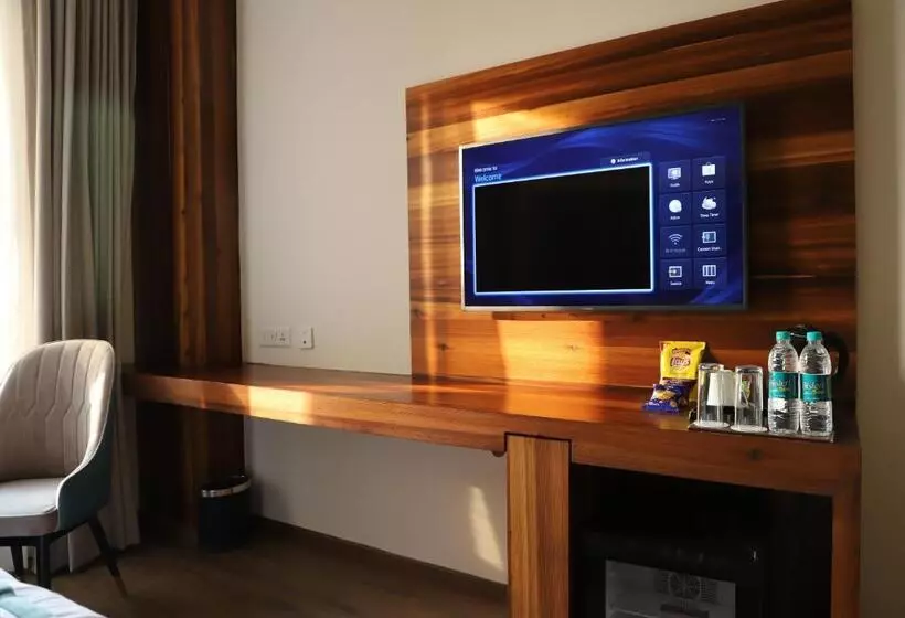 ホテル Geeta Sarovar Portico Panipat