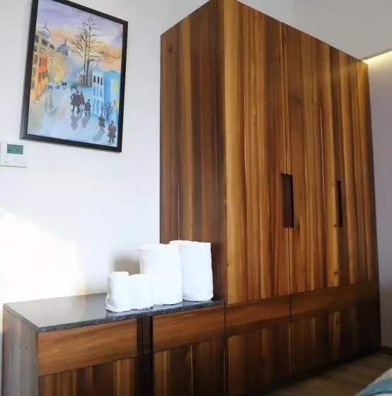 ホテル Geeta Sarovar Portico Panipat