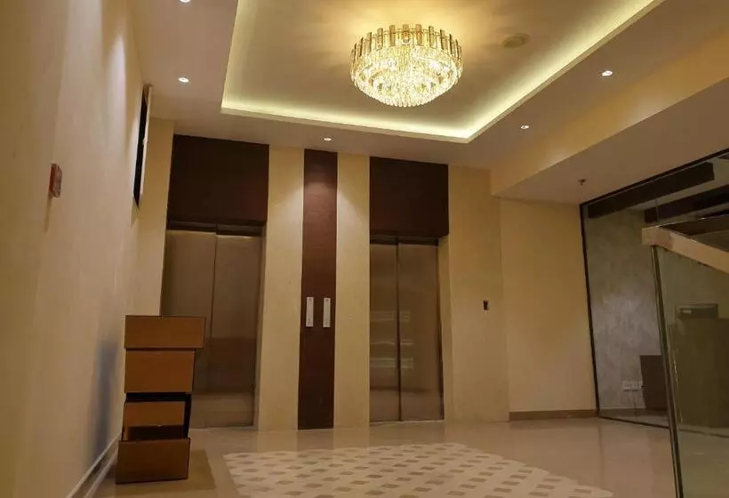 ホテル Geeta Sarovar Portico Panipat