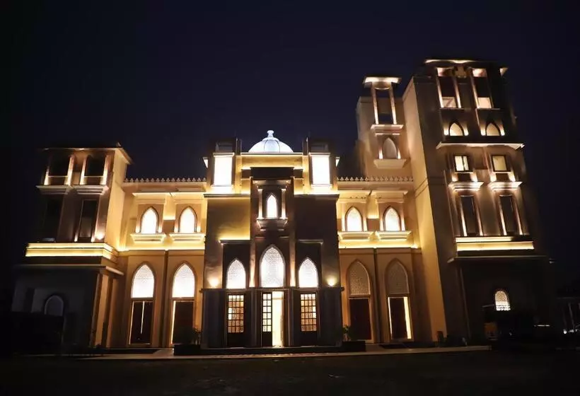 ホテル Geeta Sarovar Portico Panipat