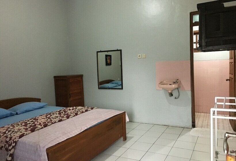 Hotell Griya Loka Indah