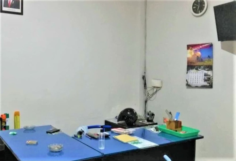 Szálloda Inn Losmen Buwono City