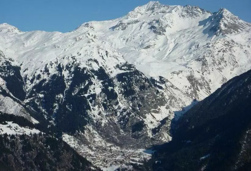 ホテル Les Glières   Champagny En Vanoise