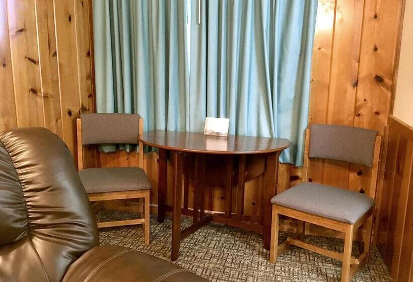 Park Motel And Cabins