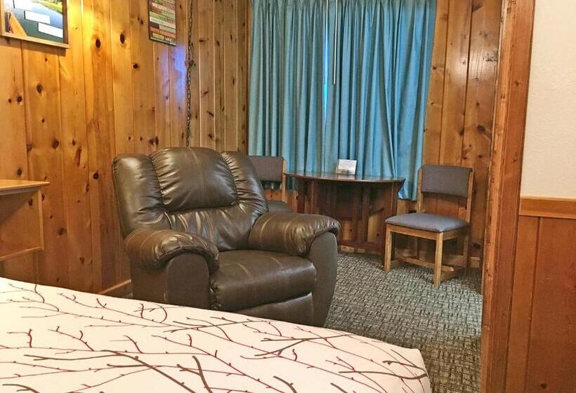 Park Motel And Cabins