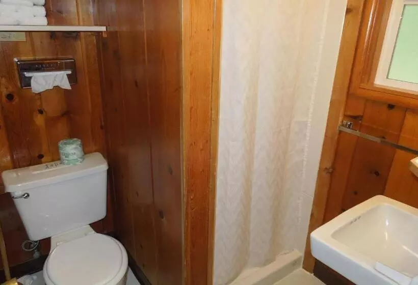 Park Motel And Cabins