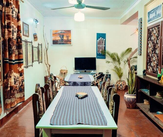 Adventures Nest Hostel