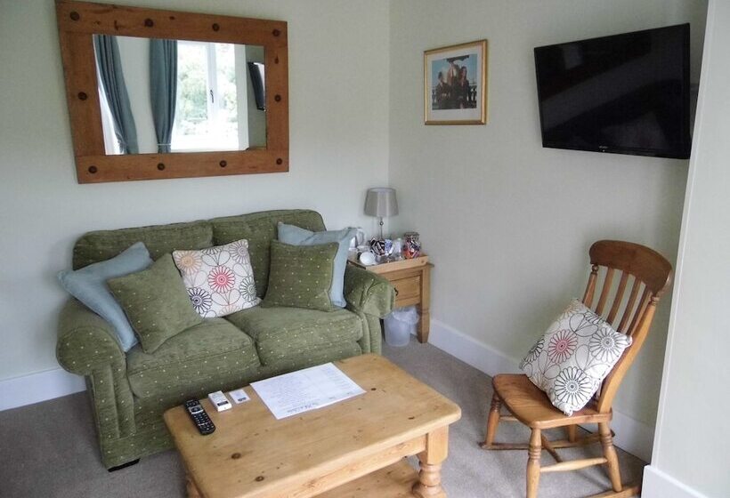 مبيت وإفطار The Mill At Glynhir