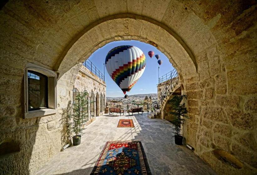 هتل Arinna Cappadocia