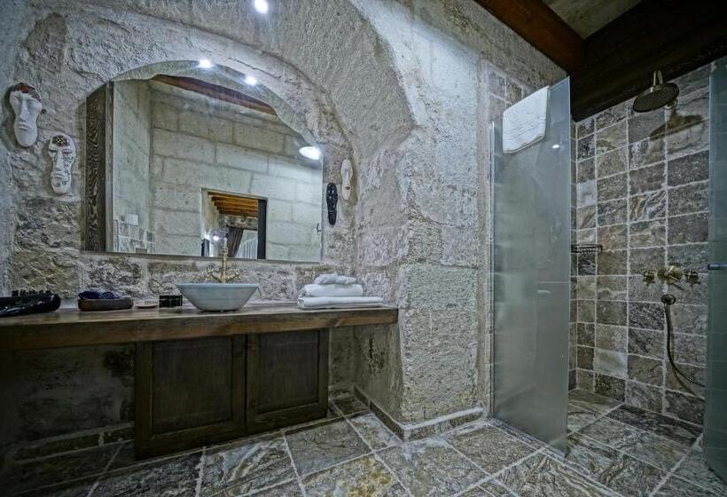 هتل Arinna Cappadocia