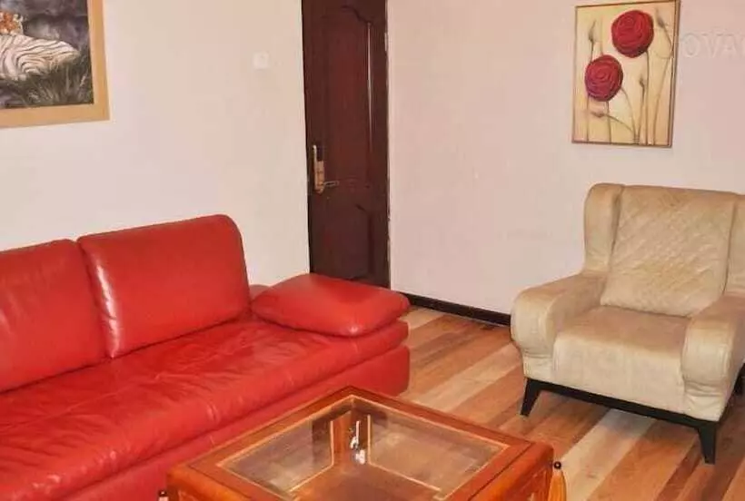 هتل Denami Suites