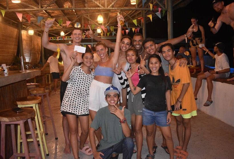 Outpost Hostel   Coron   Adults Only