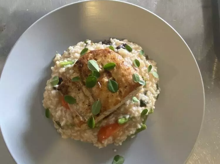 Outpost Hostel   Coron   Adults Only