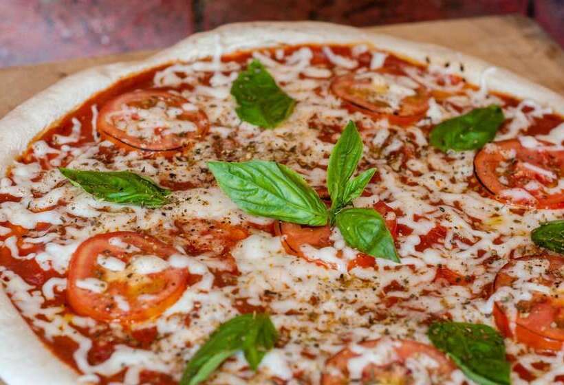 Outpost Hostel   Coron   Adults Only