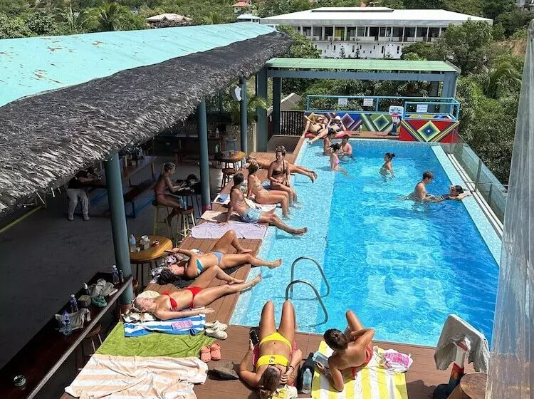 Outpost Hostel   Coron   Adults Only