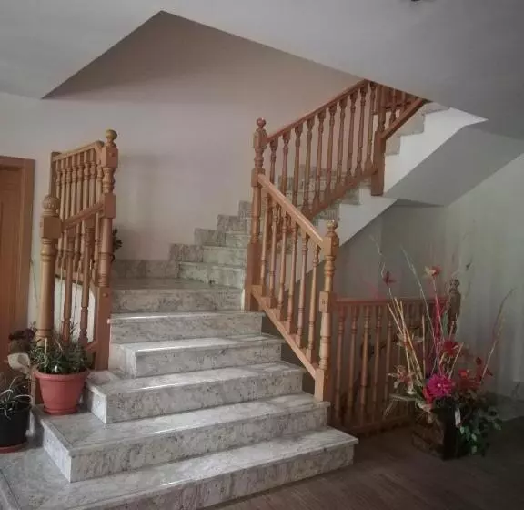 בית מלון כפרי Casa Chuldian