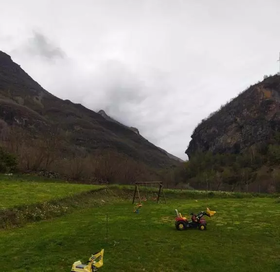 בית מלון כפרי Casa Chuldian