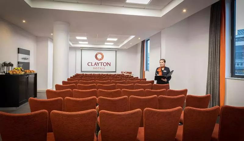 Clayton Hotel Cardiff