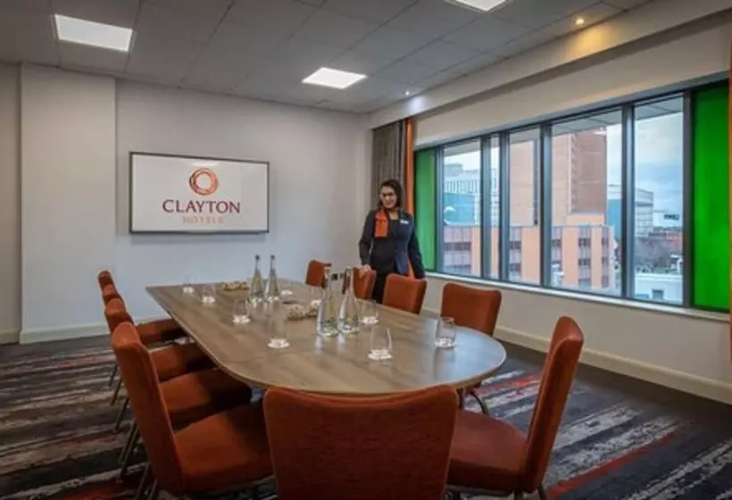 Clayton Hotel Cardiff