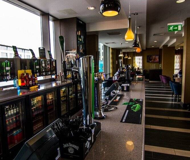 Clayton Hotel Cardiff