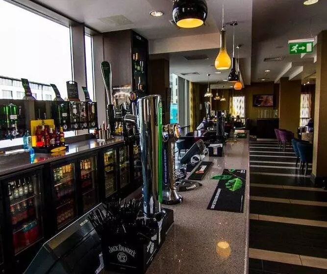 Clayton Hotel Cardiff