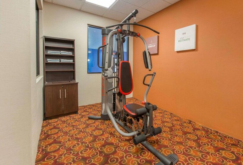 호텔 Comfort Suites Altoona