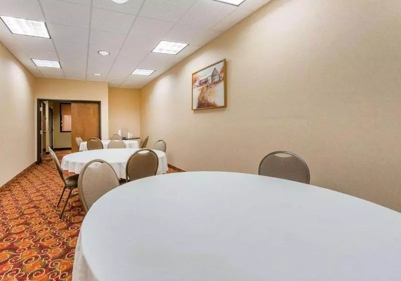 酒店 Comfort Suites Altoona