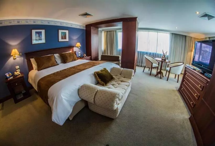 Отель Emperador