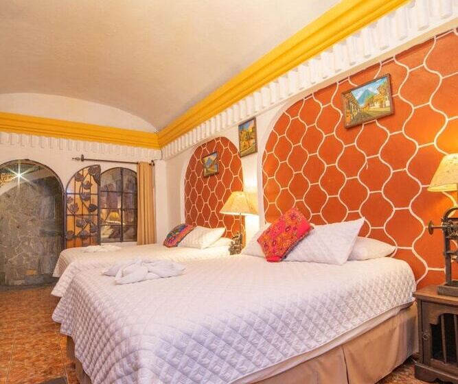 هتل Gran Plaza Euromaya