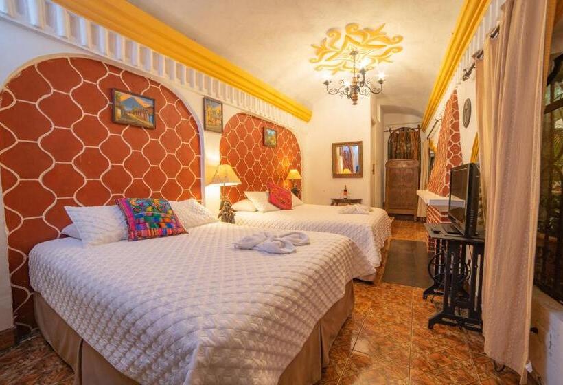 هتل Gran Plaza Euromaya