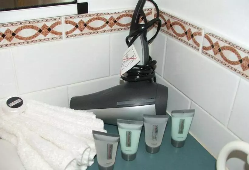 Hotelli Grosvenor In Cairns