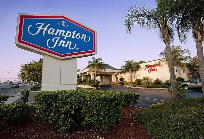 ホテル Quality Inn Central Clearwater Beach