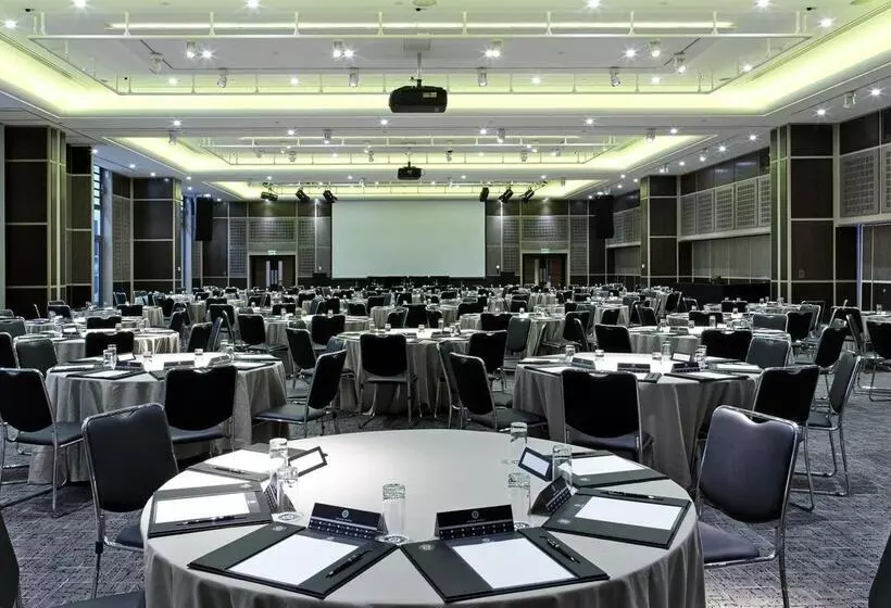 ホテル Leonardo Royal  London Tower Bridge