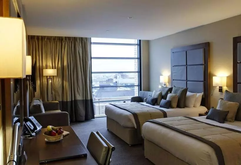 ホテル Leonardo Royal  London Tower Bridge