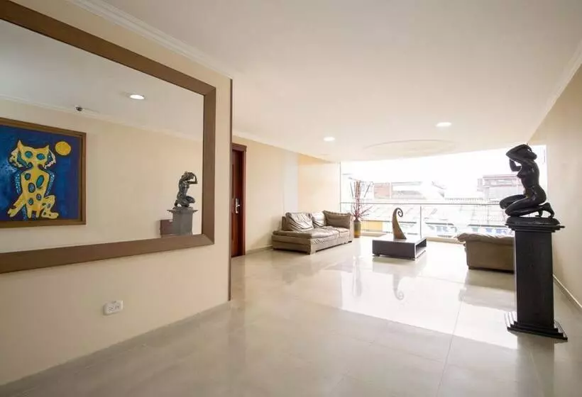 هتل Luxor Plaza Pereira