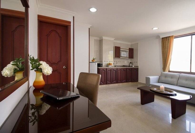 هتل Luxor Plaza Pereira