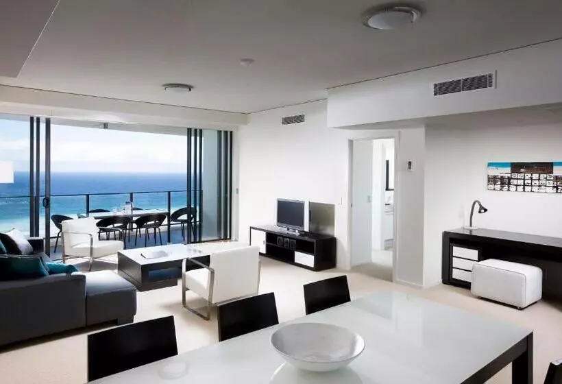 ホテル Mantra Sierra Grand