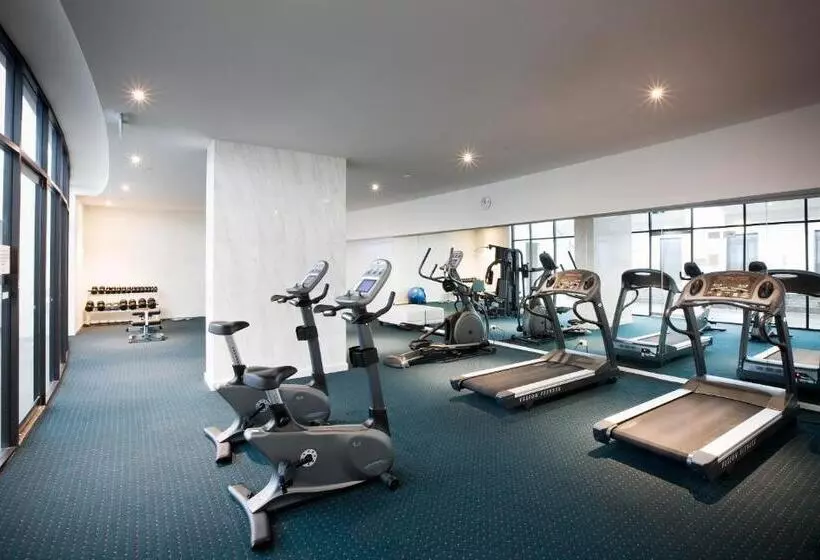 ホテル Mantra Sierra Grand