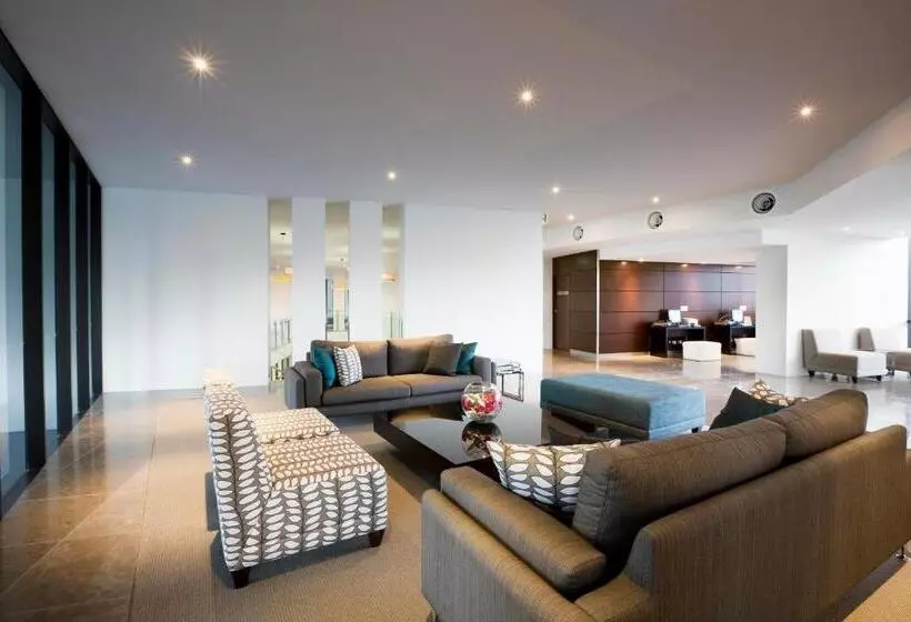 ホテル Mantra Sierra Grand