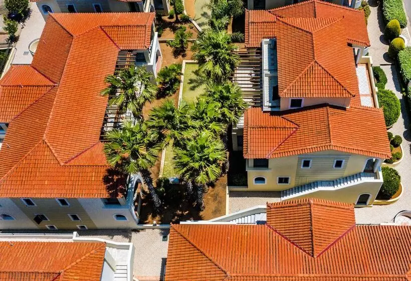 בית מלון כפרי Messina Resort