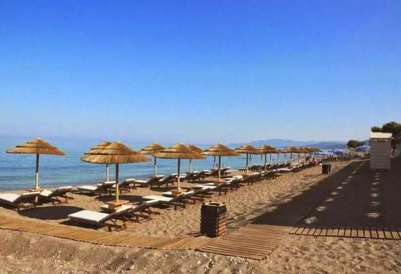 בית מלון כפרי Messina Resort