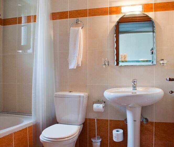 فندق Messina Resort