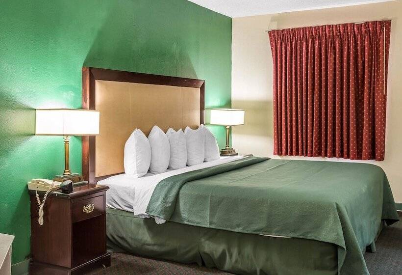 فندق Quality Inn Byron
