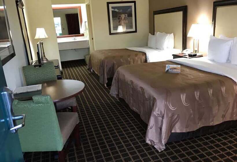 فندق Quality Inn Byron