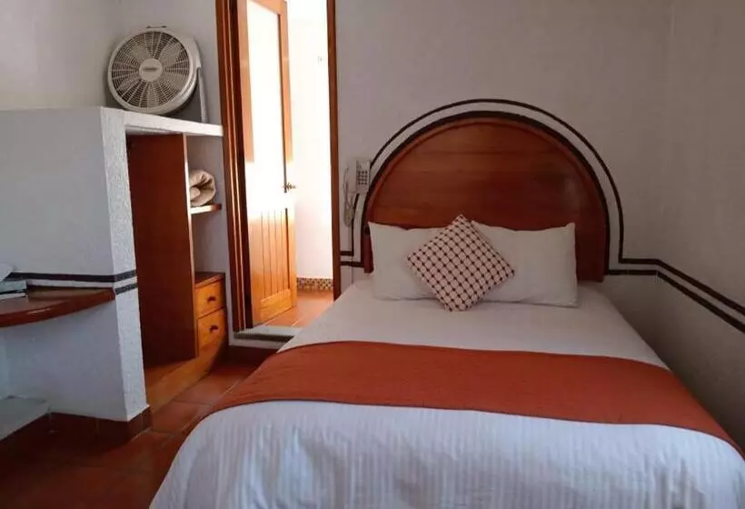 Hotelli Real Del Valle Tepoztlan