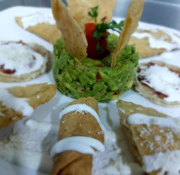 Hotelli Real Del Valle Tepoztlan