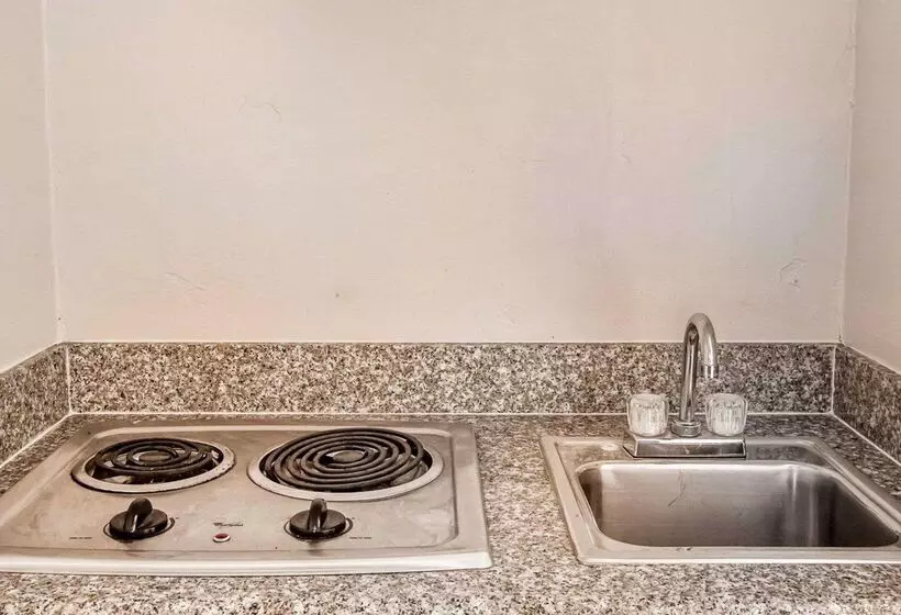 هتل Rodeway Inn Prescott